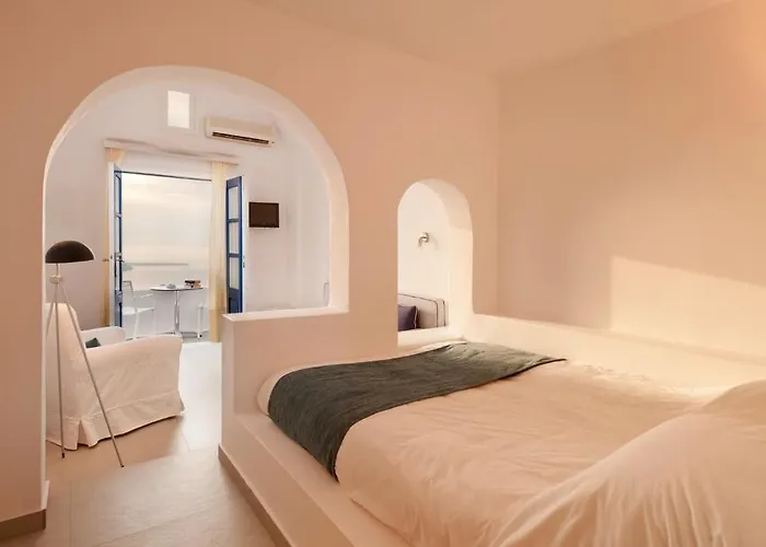 Regina Mare-adults Only Imerovigli (Santorini)